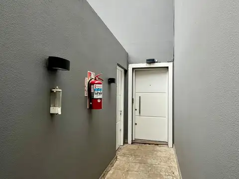 Depto Tipo Casa en Alquiler de 3 ambientes