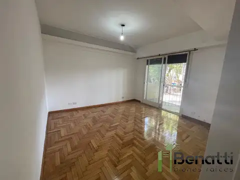 Santo Tomé 3200, Piso 1°