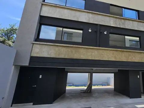 Casa en Venta en Olivos Golf, USD 325.000