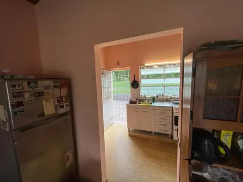 Casa de 4 ambientes en Villa Gesell Zona Ana Bottger
