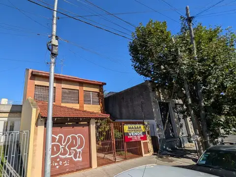 Depto Tipo Casa en Venta en Lanus Este, USD 68.000