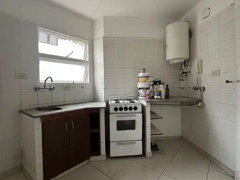 Dpto 1 Dorm. Alata Cordoba, a 1 cuadra de Plaza Rivadavia.