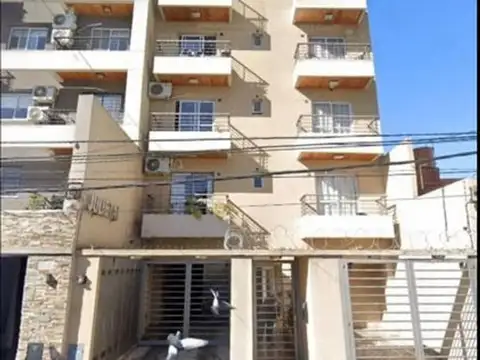 Venta Departamento Monoambiente c/cochera - Caseros