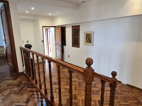 Depto Tipo Casa en Alquiler de 3 ambientes