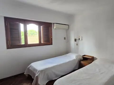 Depto Tipo Casa en Alquiler de 2 dormitorios
