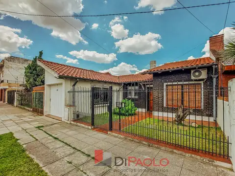 VENTA · CASA EN LOMAS DEL MIRADOR · PARQUE
