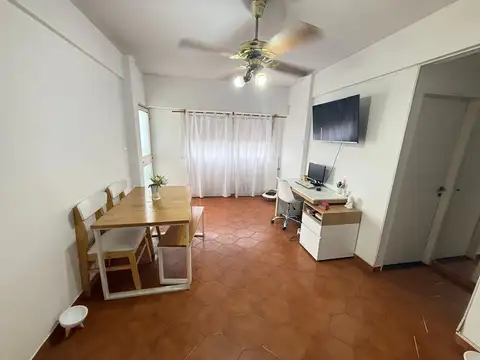 Venta de departamento de 2 ambientes con Ciudad Madero