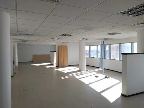 Oficina en Venta 20 años