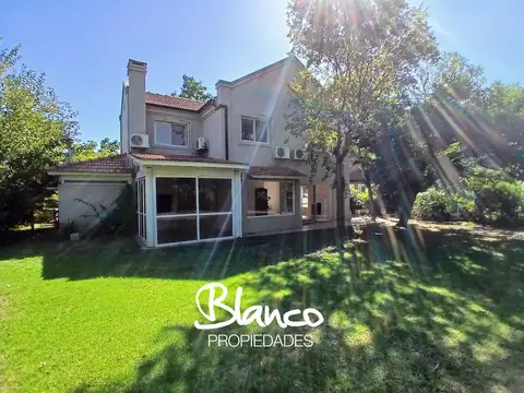 Casa  en Venta en La Delfina, Pilar, G.B.A. Zona Norte