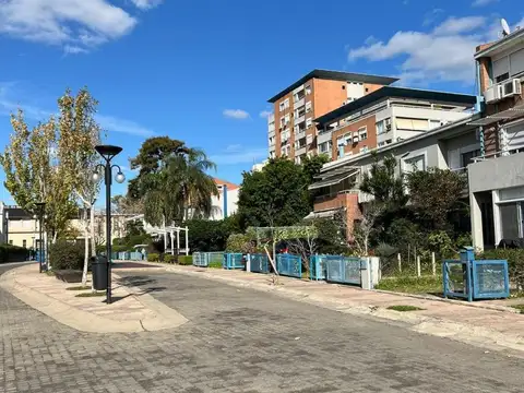 Avenida Boyacá e/ General César Díaz y Alejandro Magariños Cervantes