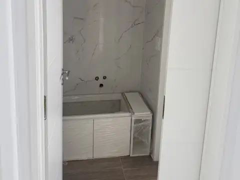 PH 2 AMBIENTES CON PATIO Y TERRAZA