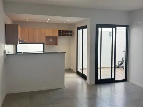 General José Gervasio Artigas 1900, Piso PA