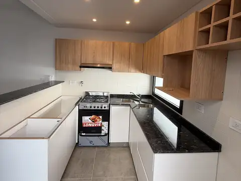 Depto Tipo Casa en Venta en Villa General Mitre, USD 126.000
