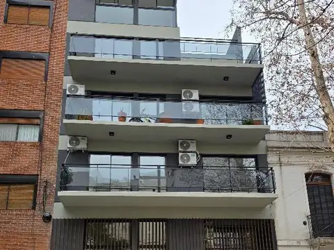Hermoso 3 ambientes a estrenar al frente con balcón