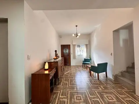Venta casa 3 Amb  RECICLADA Apto Crédito, Turdera