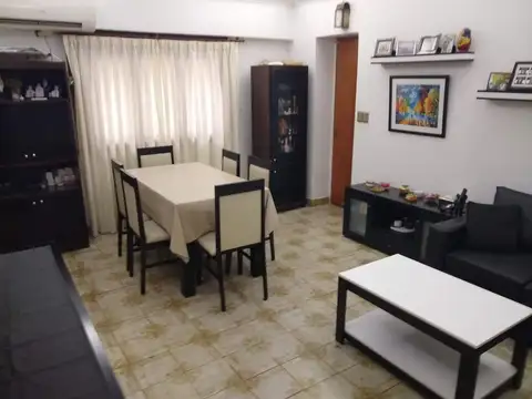 VENTA PH 4 AMBIENTES COCHERA TERRAZA Y QUINCHO