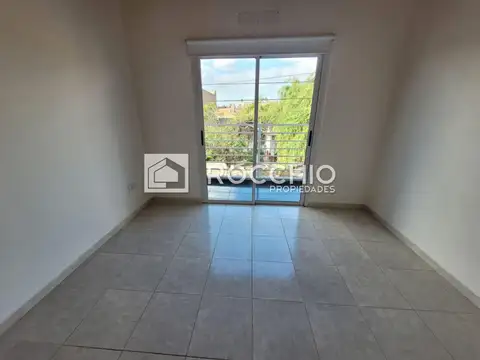 Depto Tipo Casa en Alquiler de 1 dormitorio
