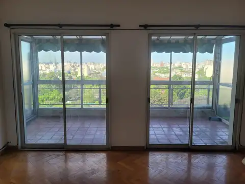 Departamento en Alquiler en Flores, $ 1.400.000