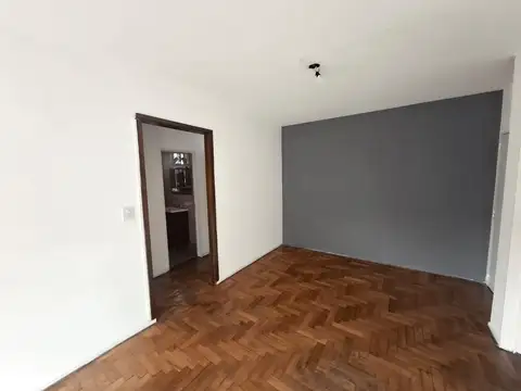 Departamento en Alquiler 50 años