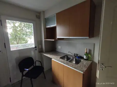 José Hernández 2400, Piso 1°