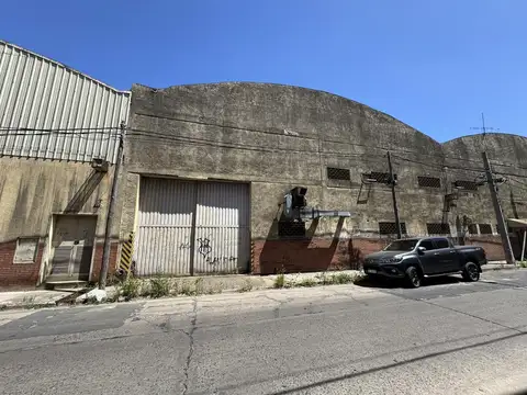Depósito de 5577 m2 en Caseros - FINANCIACION