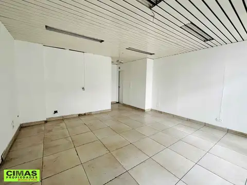 MERCEDES y AV. RIVADAVIA