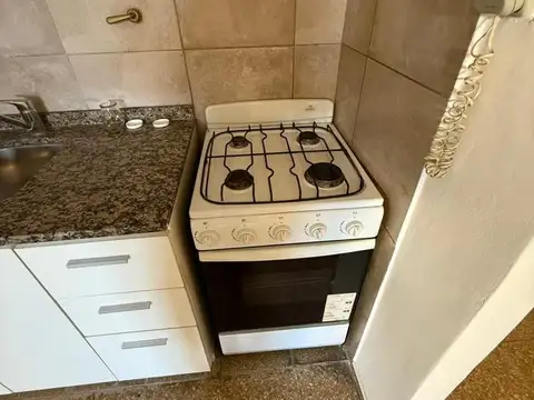 Departamento 2 ambientes con 1 baño