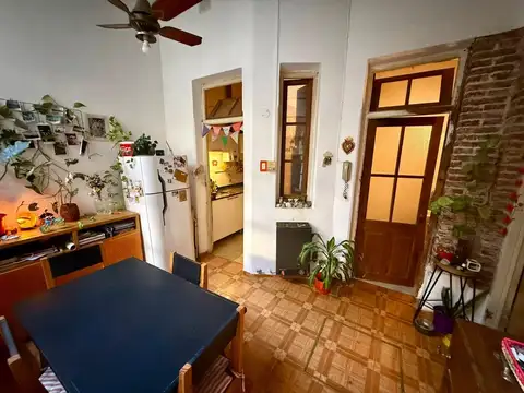 CASA DE DOS DORMITORIOS A LA VENTA (PASILLO)