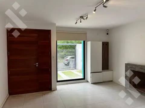 Casa en Alquiler de 2 dormitorios