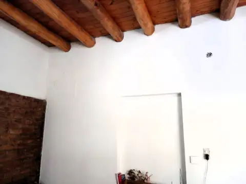 CASA 4 AMB EN VENTA RODEO DEL MEDIO  MAIPU MENDOZA