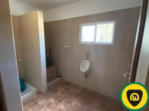 EDIFICIO COMERCIAL VENTA - SAN MIGUEL  (SALON PA - LOCAL - GARAGE - DEPTO 2 AMB PB)