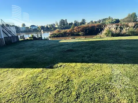 Terreno en Venta 16  mts Frente