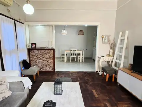 ph 4 amb.c/ patio, parrilla, quincho,Venta Lomas del Mirador