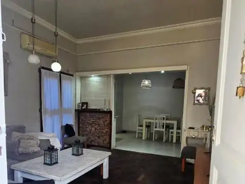 Depto Tipo Casa en Venta de 4 dormitorios