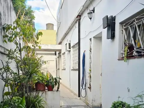 Depto Tipo Casa en Venta de 5 ambientes