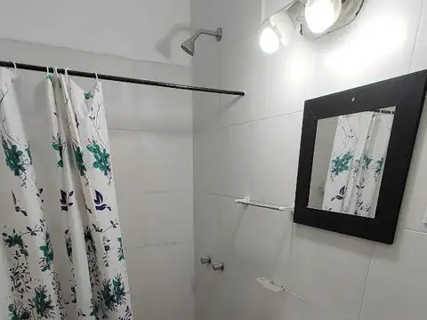 Depto Tipo Casa 2 ambientes con 1 baño
