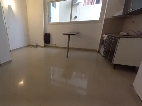 Moreno 2600, Piso 1