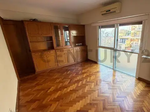 Alquiler mejor zona de  Olivos 2 Ambientes – Av. del Libertador