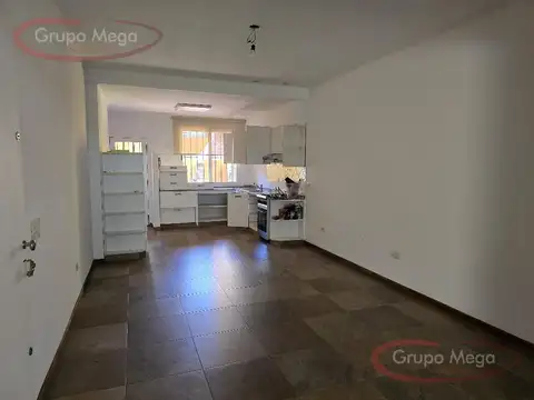 Depto Tipo Casa en Alquiler en Villa Devoto, $ 1.600.000
