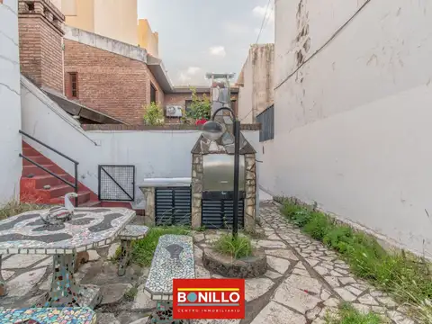 Depto Tipo Casa en Venta de 5 ambientes