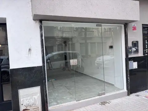 alquiler local frente barrio pichincha