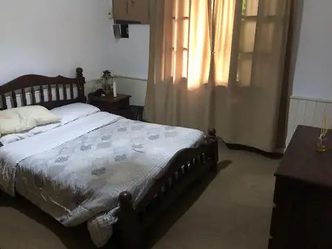 Casa en el centro de Funes - Ideal Proyecto Comercial