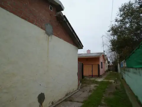 Depto Tipo Casa 3 ambientes con 1 baño
