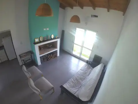 Casa en Alquiler con 2 cocheras