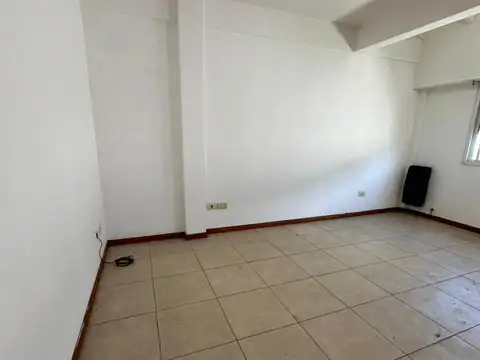 Departamento en Alquiler en Moron, $ 440.000