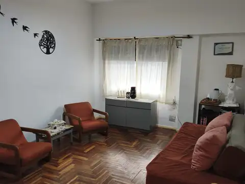 9 de Julio 100, Piso PB
