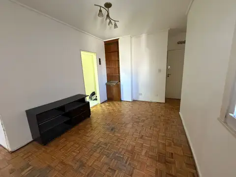 Departamento en Alquiler en Once, $ 720.000