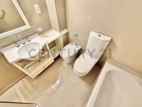 Departamento 5 ambientes con 2 baños