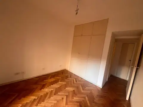 Departamento 2 ambientes, venta, Retiro, balcón