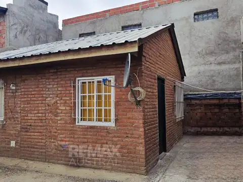 Depto Tipo Casa 3 ambientes con 1 baño